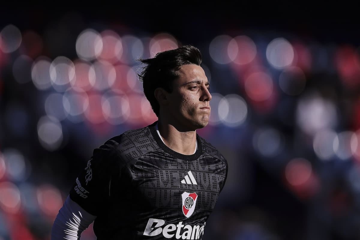 El que quiere comprar y el que quiere atar: Atlético de Madrid mira a Beltrán y River se apura a blindarlo