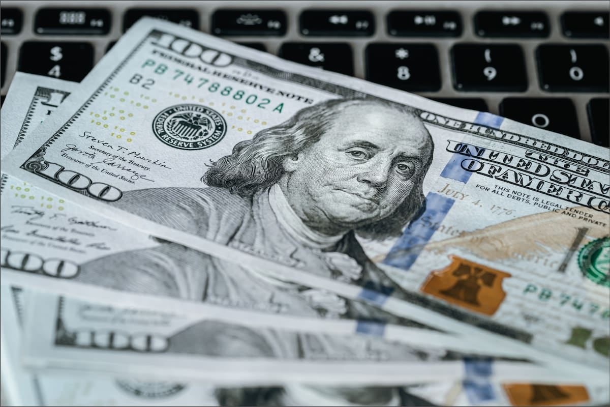 Dólar oficial a $1540 y blue a $1560: las referencias del domingo 4 de octubre