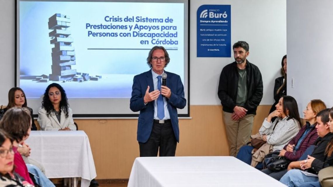 Esperas de meses y gastos de bolsillo: el día a día de las familias que tramitan una discapacidad en Córdoba
