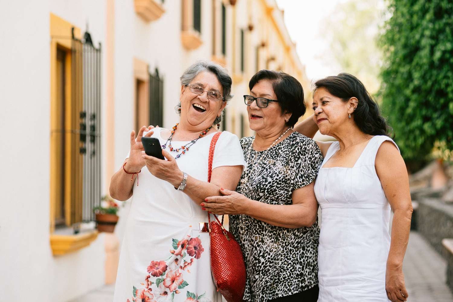 A los 85 años y con 50 países en la valija, dos amigas tejanas ya planean la próxima escala