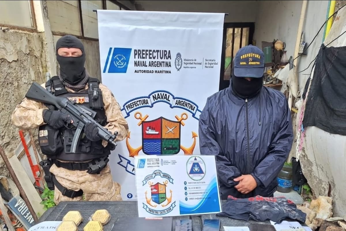Diez kilos de oro dentro de un inodoro: dos allanamientos en Caleta Olivia por la causa de un hombre desaparecido
