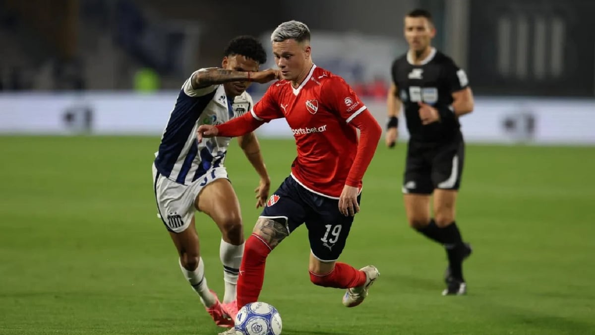 El Rojo se quedó con las ganas en Córdoba y el VAR le borró el grito a Banegas en la hora